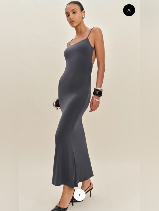 Reformation Dresses & Skirts - Reformation Averil Knit Grey Maxi Dress - S